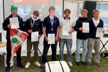 Leon Kähl segelt auf Platz 4 der ILCA IDM