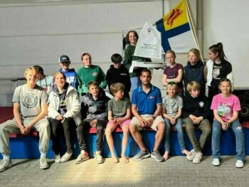 Über 150 Optis segeln in Eckernförde um den Eichhörnchen Cup